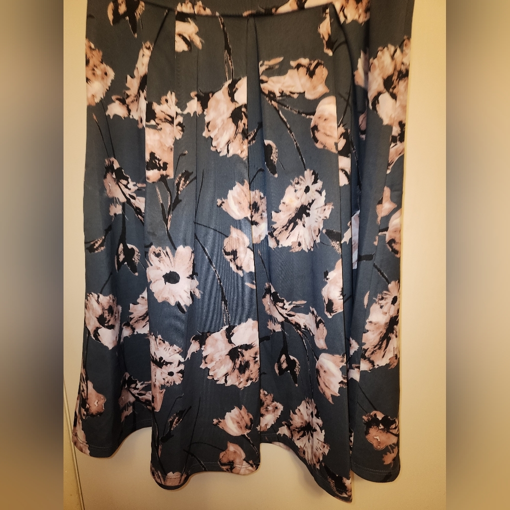HAUTE MONDE XL SKIRT